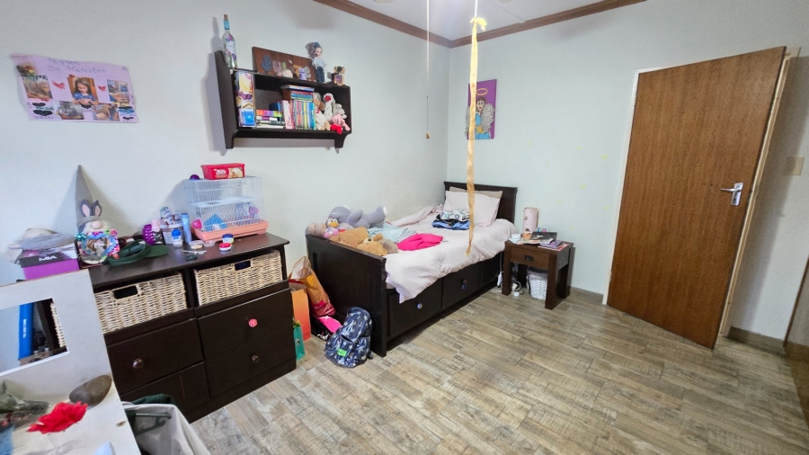 4 Bedroom Property for Sale in Universitas Ridge Free State